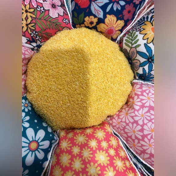 Vintage quilt inspired sunflower shaped boho bohemian decor floor‎ pillow new - Picture 16 of 17